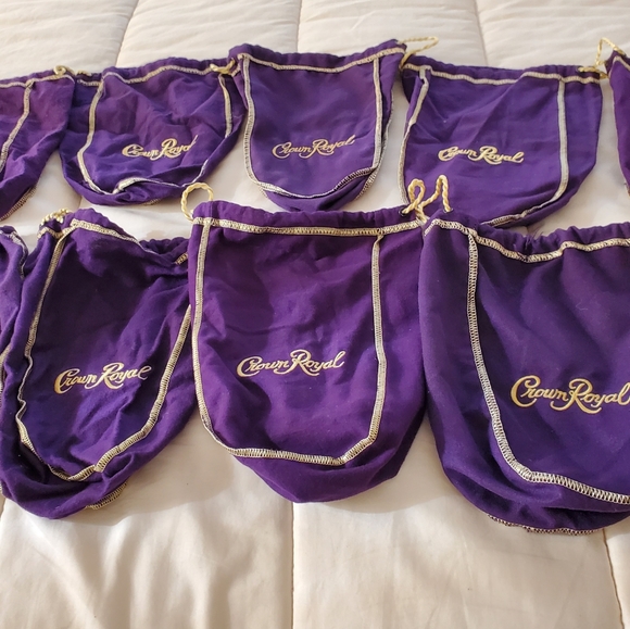 10 Crown Royal bags - Picture 2 of 2